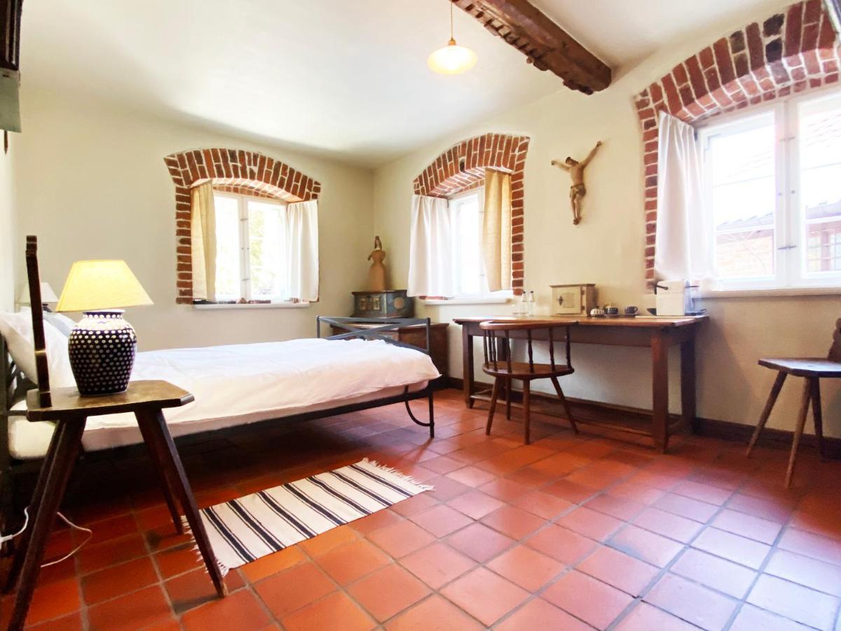 Dom Tkacza Appartement Pieszyce Buitenkant foto