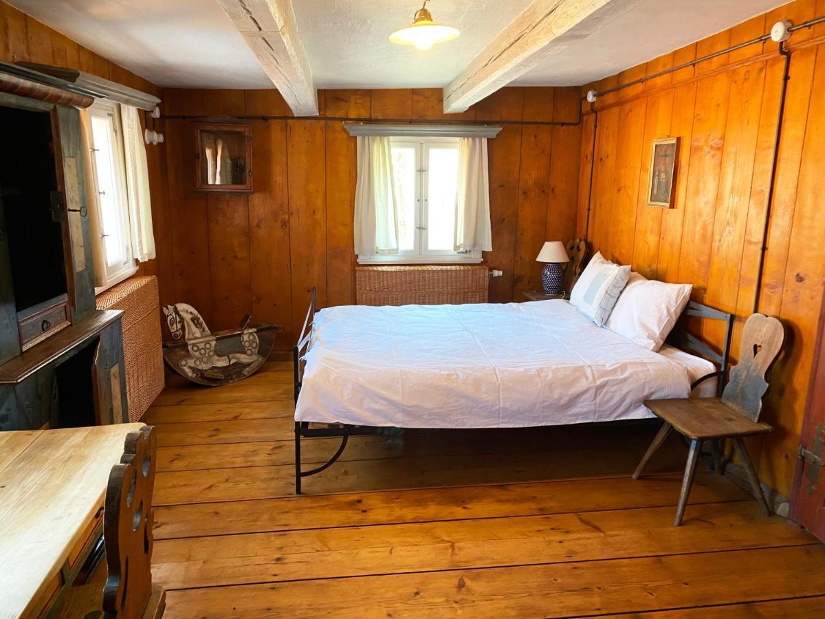 Dom Tkacza Appartement Pieszyce Buitenkant foto
