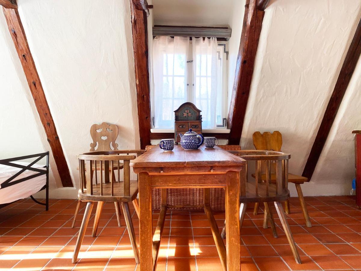 Dom Tkacza Appartement Pieszyce Buitenkant foto