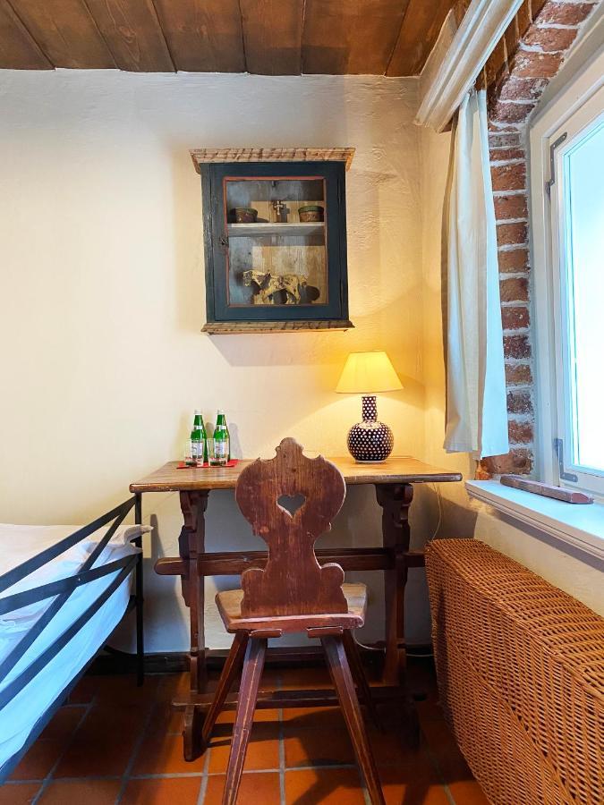 Dom Tkacza Appartement Pieszyce Buitenkant foto