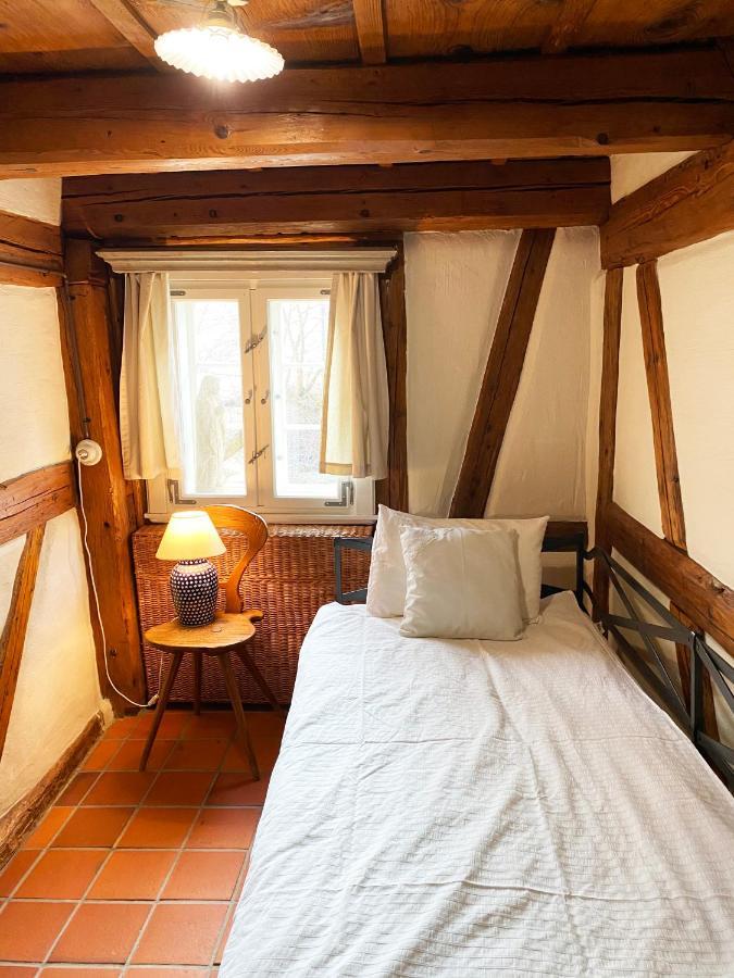 Dom Tkacza Appartement Pieszyce Buitenkant foto
